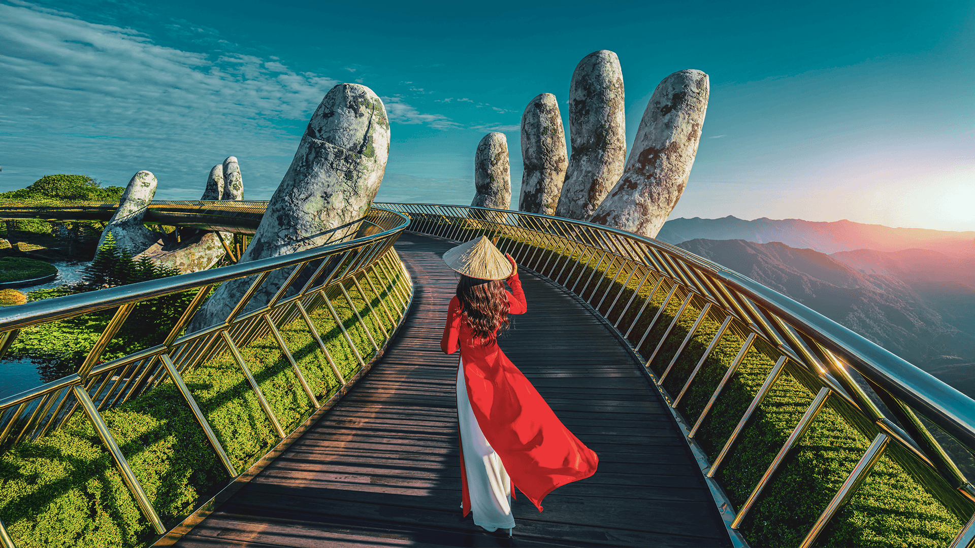 Vietnam tour package from Sri Lanka- Golden Bridge